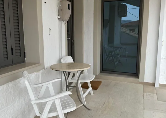 Patriko In Spartochori Appartement *